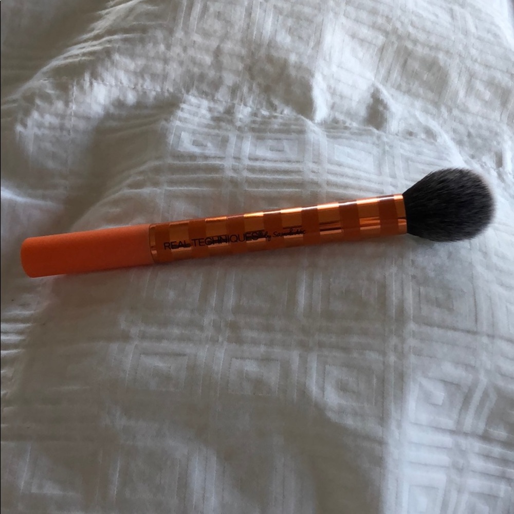 Real techniques contour brush